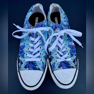 Converse Multi-Colored Geometric Retro Low Top Women’s Sneakers Size 7